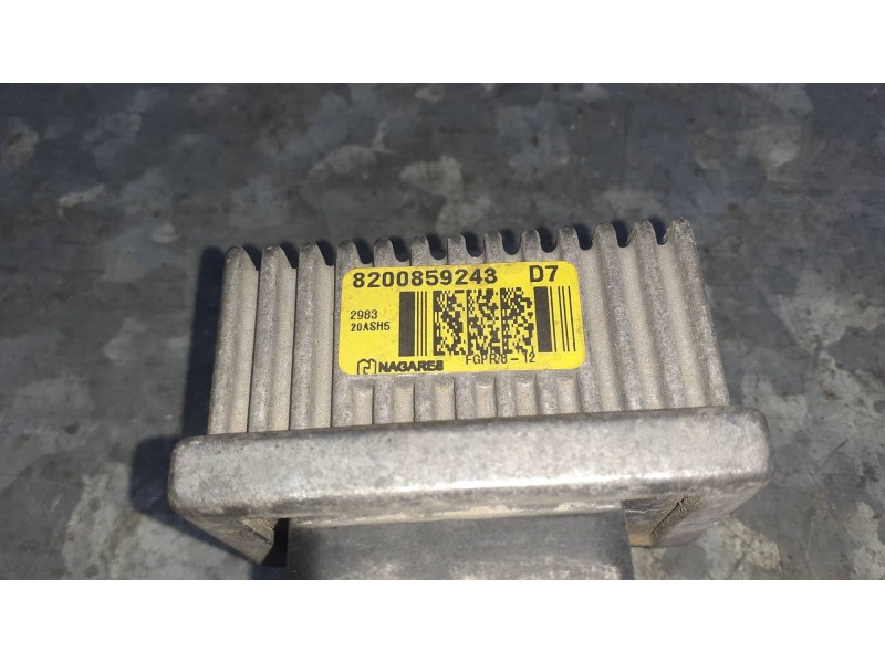 Recambio de caja precalentamiento para renault kangoo (f/kc0) referencia OEM IAM 8200859243  8 PINES