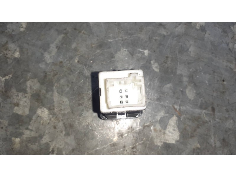 Recambio de interruptor para citroen c-elysée referencia OEM IAM 96766105ZD 4 PINES APERTURA MALETERO