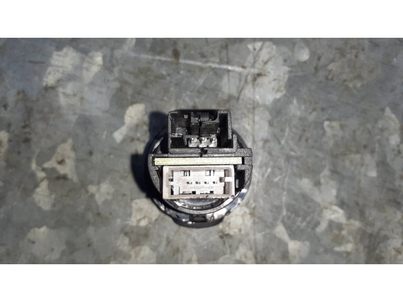 Recambio de modulo electronico para citroen c-elysée referencia OEM IAM 96645227XT AUX/USB 4+3 PINES