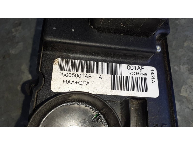 Recambio de mando calefaccion / aire acondicionado para chrysler voyager (rg) referencia OEM IAM 05005001AF  3200361249