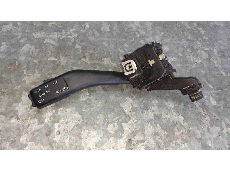 Recambio de mando limpia para seat leon (1p1) referencia OEM IAM 1K0953519A  