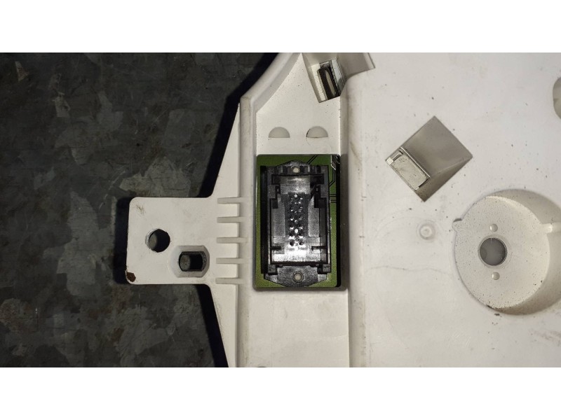 Recambio de cuadro instrumentos para bmw mini (r50,r53) cooper referencia OEM IAM 62116921518  