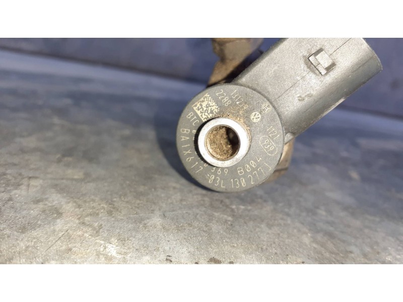 Recambio de inyector para volkswagen sharan (7n1) referencia OEM IAM 03L130277J  2 PINES