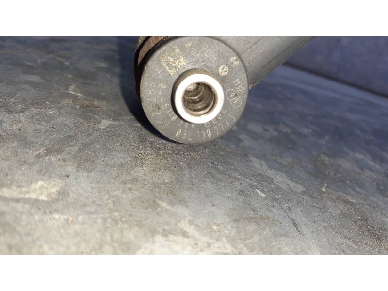 Recambio de inyector para volkswagen sharan (7n1) referencia OEM IAM 03L130277J  2 PINES