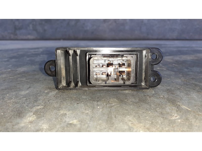 Recambio de mando elevalunas trasero derecho para hyundai i30cw referencia OEM IAM   7 PINES