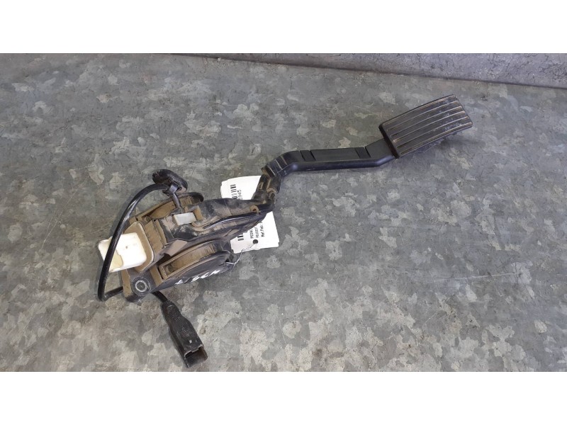 Recambio de pedal acelerador para peugeot 407 referencia OEM IAM 9650341780  2 PINES