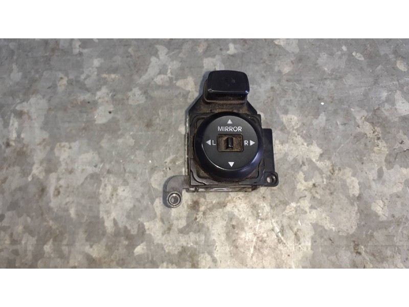 Recambio de mando retrovisor para hyundai i30cw referencia OEM IAM   