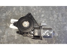 Recambio de motor elevalunas trasero izquierdo para hyundai i30cw referencia OEM IAM 834602R000  2 PINES 2