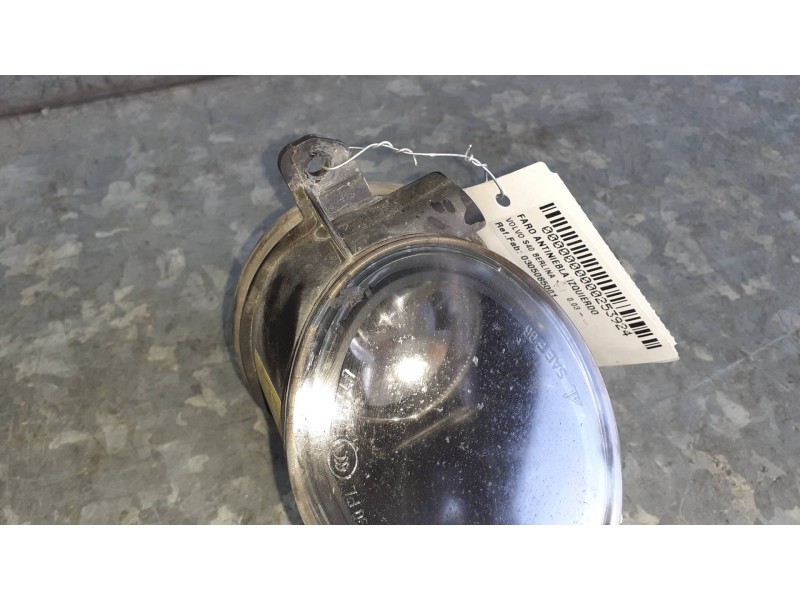 Recambio de faro antiniebla izquierdo para volvo s40 berlina referencia OEM IAM 0305085001  2 PINES