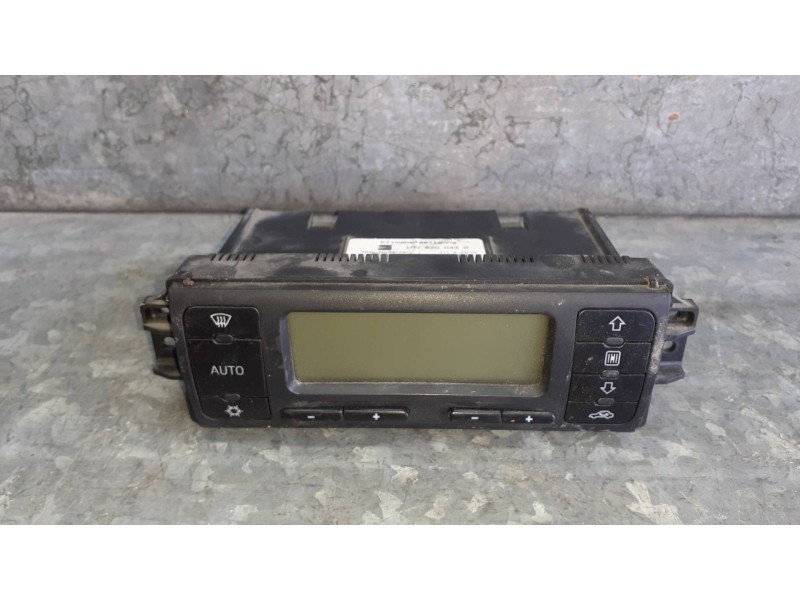 Recambio de mando climatizador para seat leon (1m1) signo referencia OEM IAM 1M0820043D  