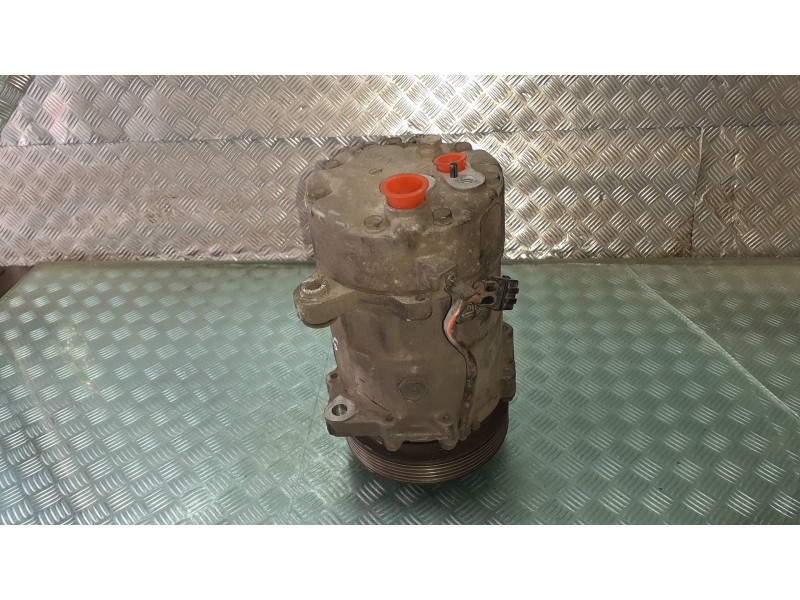 Recambio de compresor aire acondicionado para volkswagen lt caja cerrada / combi (mod. 1997) referencia OEM IAM 7D0820805H  