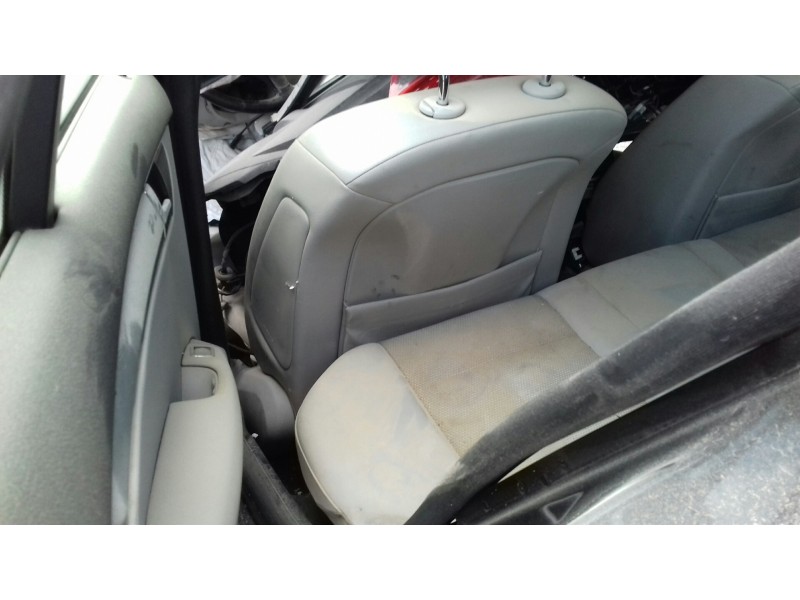 mercedes-benz clase c (w204) berlina del año 2008