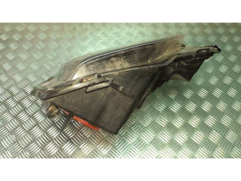 Recambio de faro antiniebla derecho para volkswagen golf vii sportsvan referencia OEM IAM 510941662B  