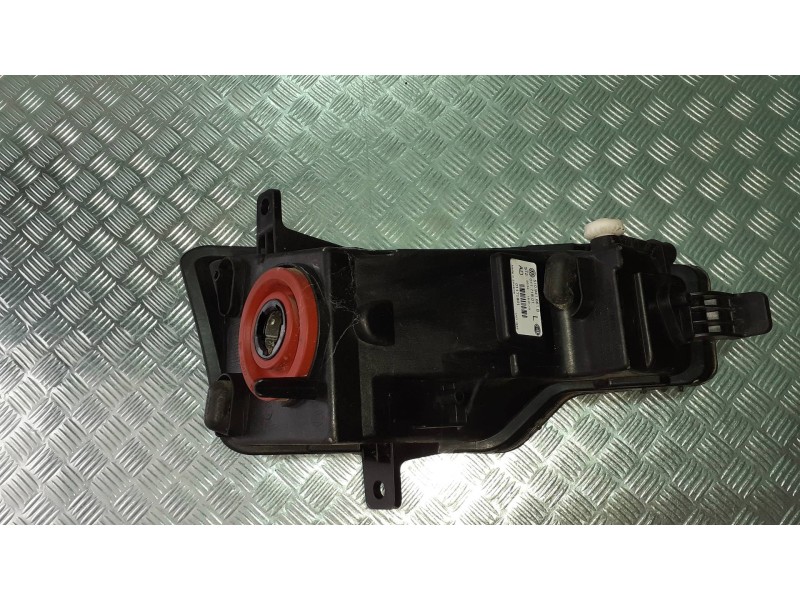 Recambio de faro antiniebla izquierdo para volkswagen golf vii sportsvan referencia OEM IAM 5G0941661B  