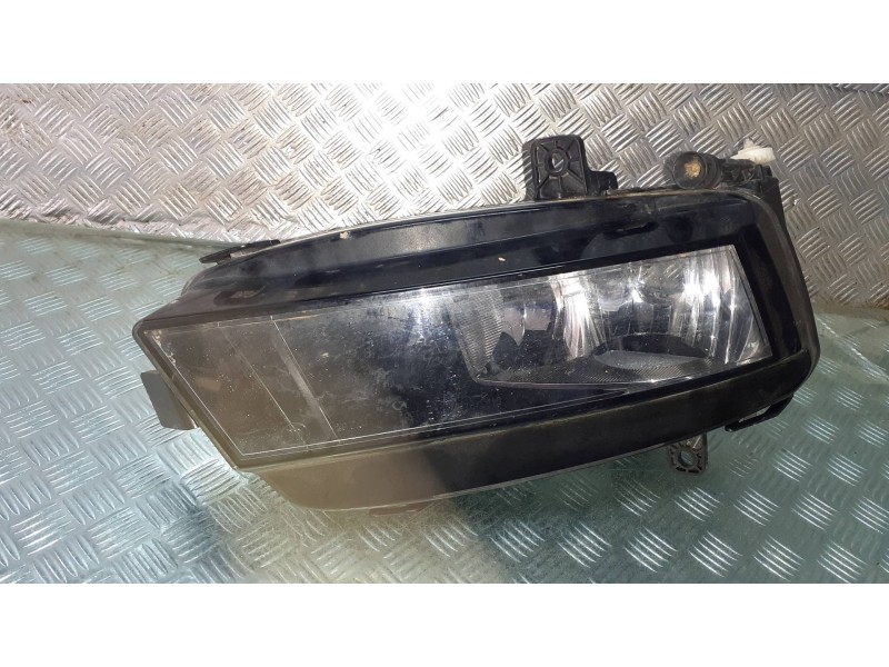 Recambio de faro antiniebla derecho para volkswagen golf vii lim. referencia OEM IAM 5G0941662D  