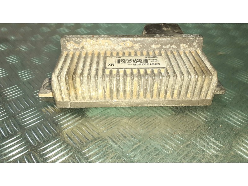 Recambio de caja precalentamiento para renault zoe referencia OEM IAM 296103254R  