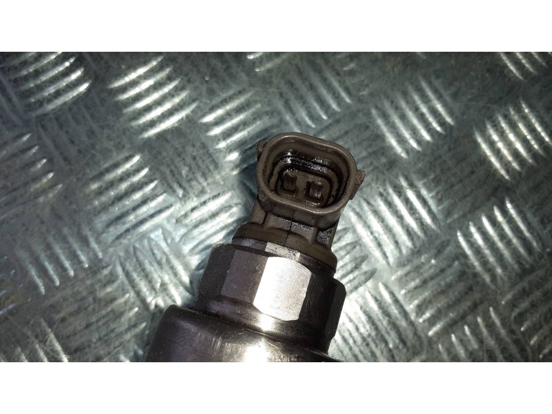 Recambio de inyector para opel meriva blue line referencia OEM IAM 8973138613 CONECTOR 2 PINES DENSO