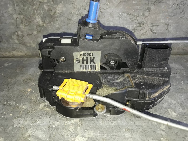 Recambio de cerradura puerta delantera izquierda para opel mokka referencia OEM IAM 13579522  