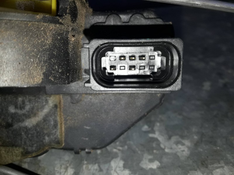 Recambio de cerradura puerta delantera izquierda para opel mokka referencia OEM IAM 13579522  