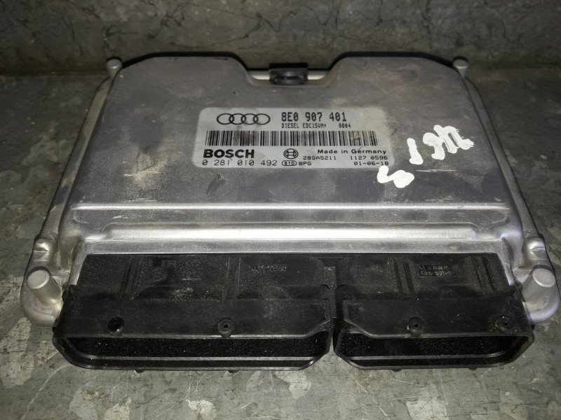 Recambio de centralita motor uce para audi a4 berlina (8e) referencia OEM IAM 8E0907401 0281010492 BOSCH