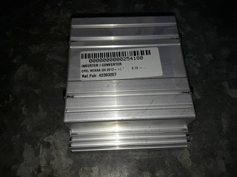 Recambio de inverter / converter para opel mokka referencia OEM IAM 42393207 150W 230V