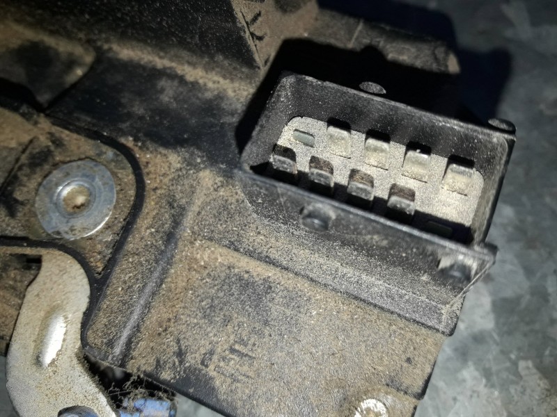 Recambio de cerradura puerta delantera izquierda para opel vivaro furgón/combi (07.2006 =>) referencia OEM IAM 8200008246 911662