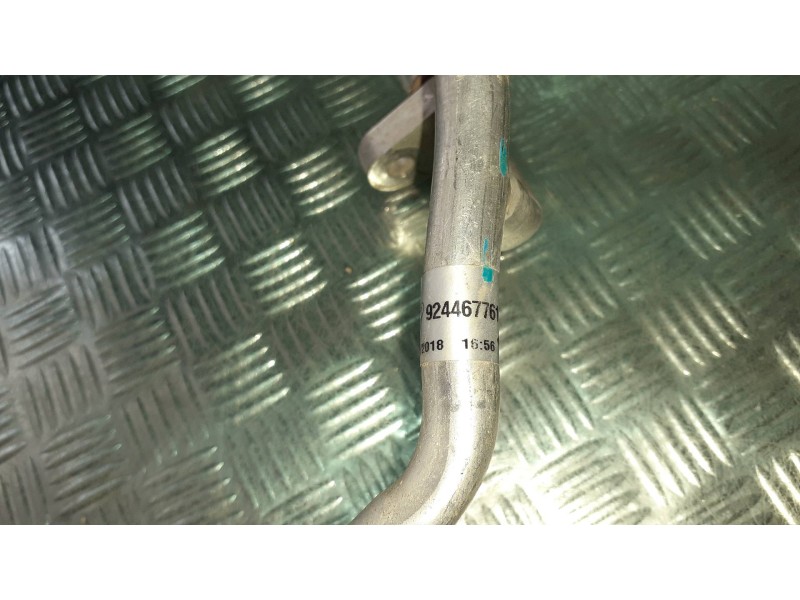 Recambio de tubo aire acondicionado para renault zoe referencia OEM IAM 924467761R  
