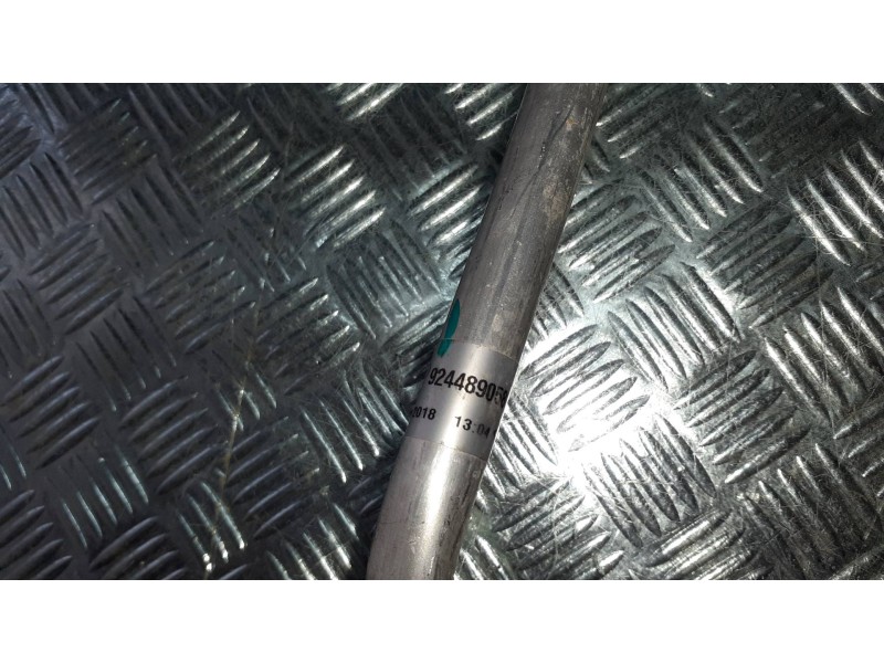 Recambio de tubo aire acondicionado para renault zoe referencia OEM IAM 924489058R  
