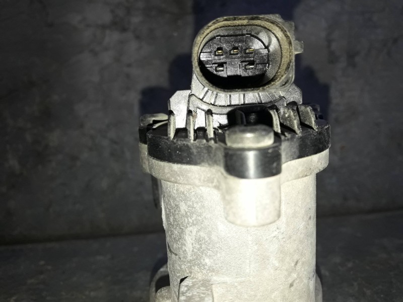 Recambio de valvula egr para ford focus berlina (cap) referencia OEM IAM 21200005AA  