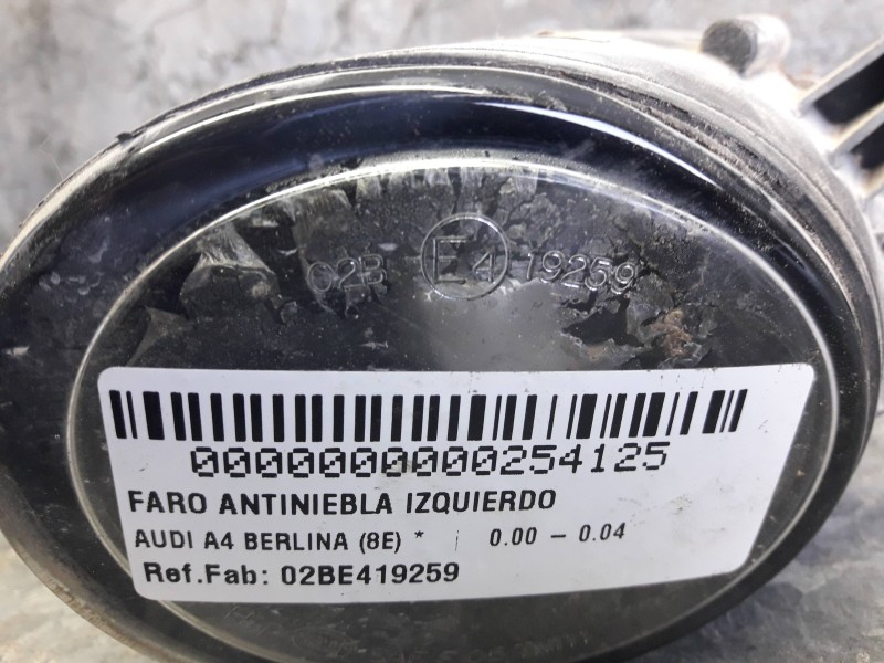 Recambio de faro antiniebla izquierdo para audi a4 berlina (8e) referencia OEM IAM 02BE419259  