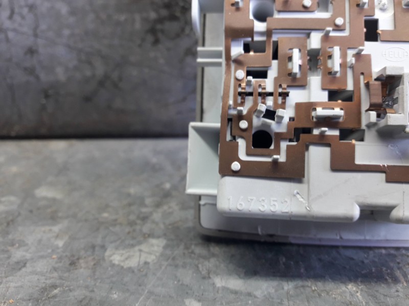 Recambio de luz interior para opel mokka referencia OEM IAM 316627975 167352 95939838