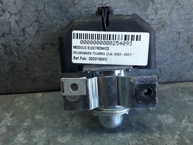 Recambio de modulo electronico para volkswagen touareg (7la) referencia OEM IAM 3D0919083 1330522900 BOSCH