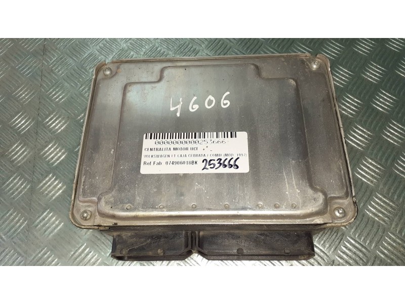 Recambio de centralita motor uce para volkswagen lt caja cerrada / combi (mod. 1997) referencia OEM IAM 074906018BK  0281011385