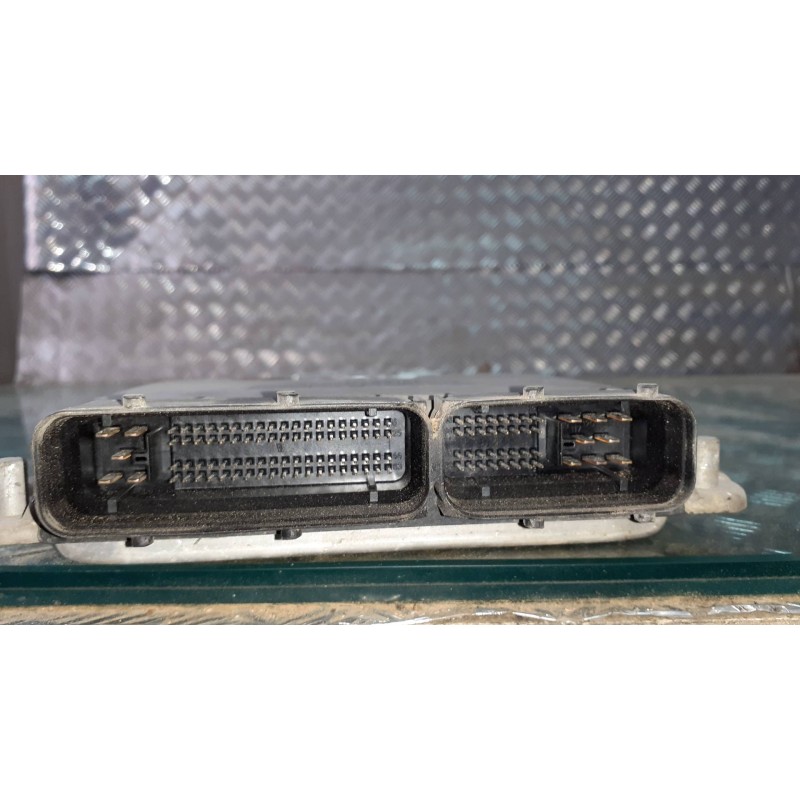 Recambio de centralita motor uce para volkswagen lt caja cerrada / combi (mod. 1997) referencia OEM IAM 074906018BK  0281011385