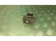 Recambio de mando bloqueo puertas para renault zoe referencia OEM IAM 252103678R  5 PINES