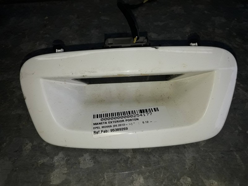 Recambio de maneta exterior porton para opel mokka referencia OEM IAM 95389269  