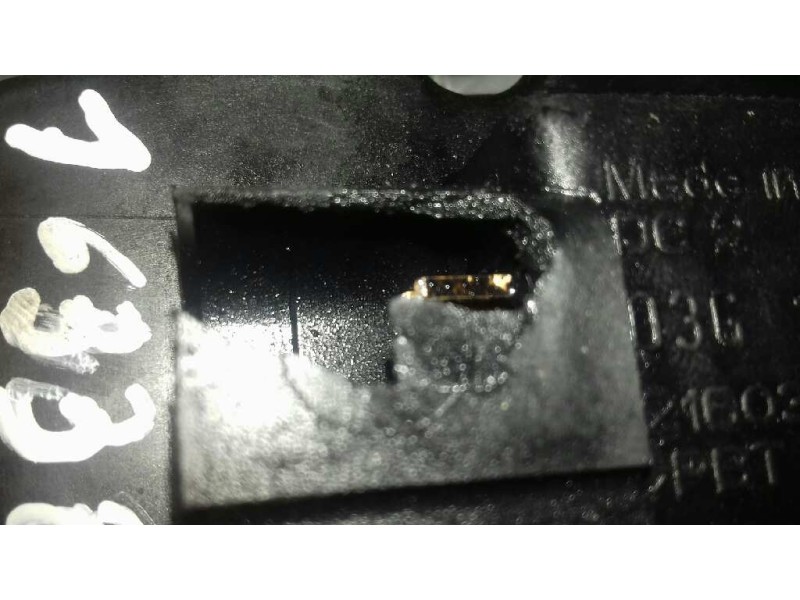 Recambio de valvula egr para volkswagen passat berlina (3c2) advance referencia OEM IAM 03G131501 216035358 VALEO