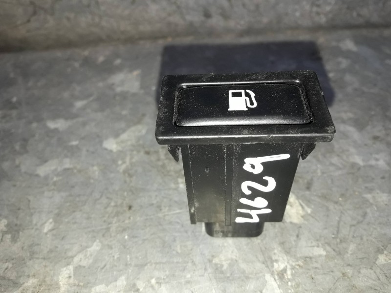 Recambio de interruptor para toyota avensis berlina (t25) referencia OEM IAM 156795  