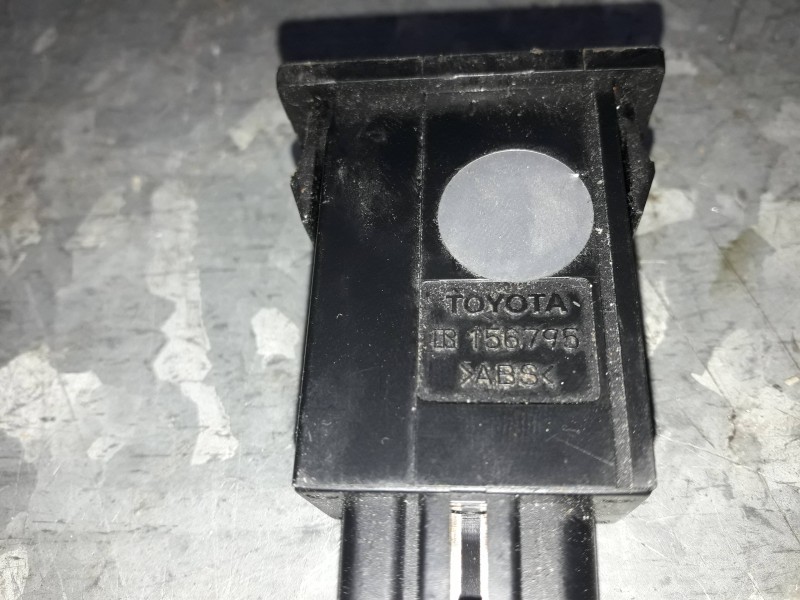 Recambio de interruptor para toyota avensis berlina (t25) referencia OEM IAM 156795  