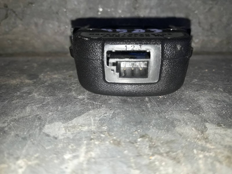 Recambio de sensor para opel mokka referencia OEM IAM 95157887 20160426114236B 