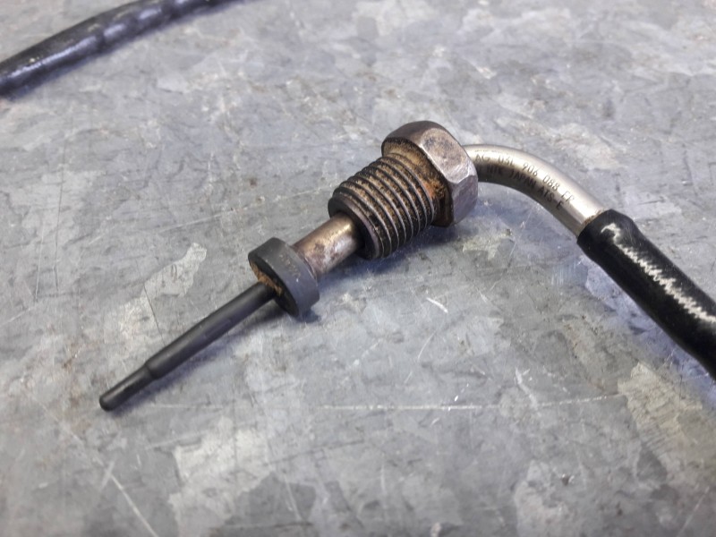 Recambio de sensor para seat leon (1p1) referencia OEM IAM 03L906088  