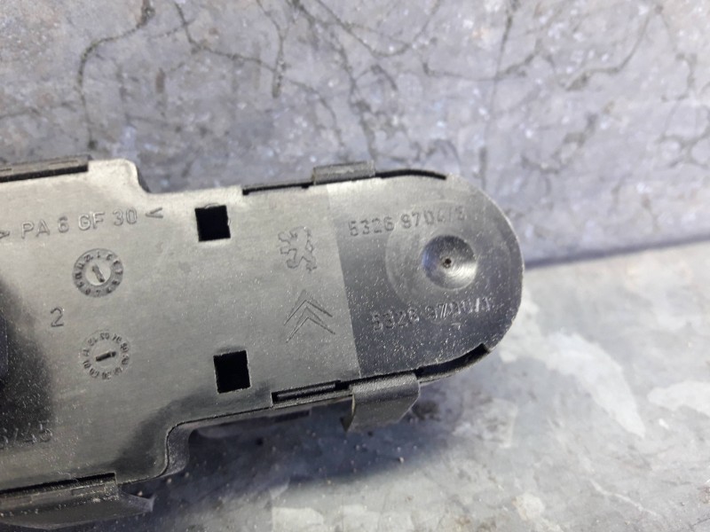 Recambio de mando elevalunas delantero izquierdo para peugeot 407 referencia OEM IAM 532697045 532697001 