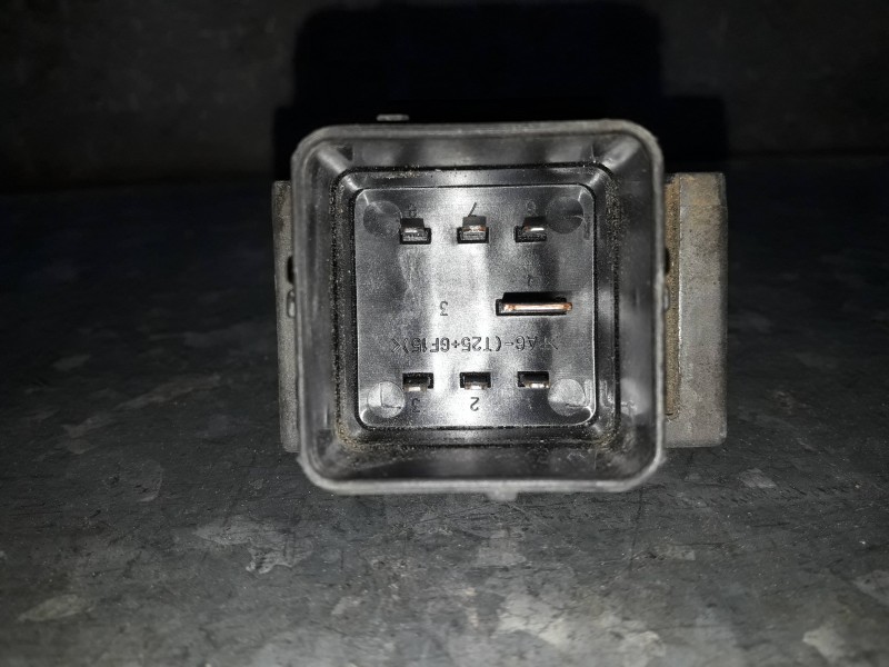 Recambio de caja precalentamiento para opel vivaro furgón/combi (07.2006 =>) referencia OEM IAM   