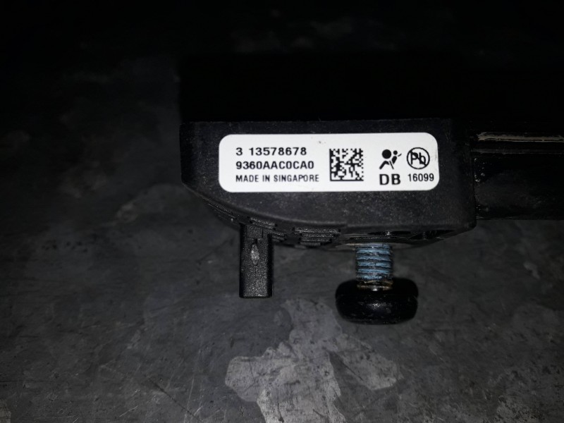 Recambio de sensor de impacto para opel mokka referencia OEM IAM 313578678  