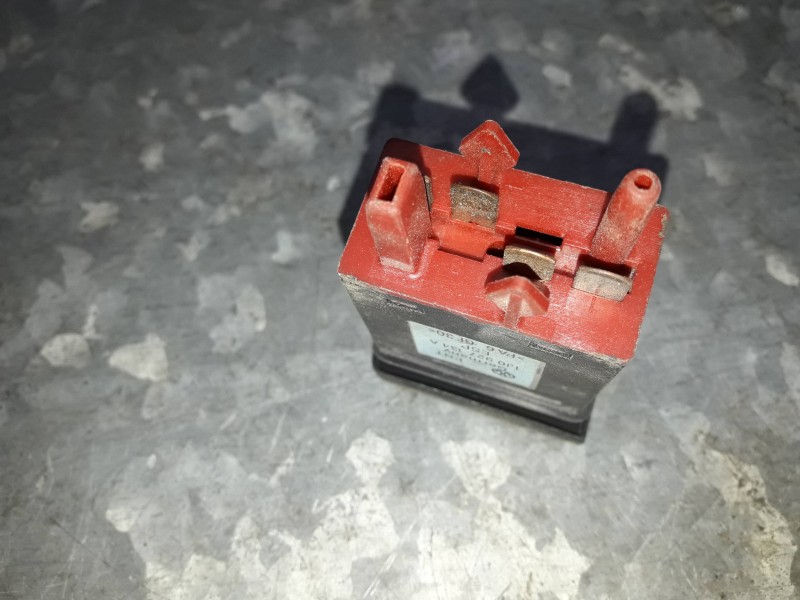 Recambio de interruptor para volkswagen golf iv berlina (1j1) referencia OEM IAM 1J0927134A  