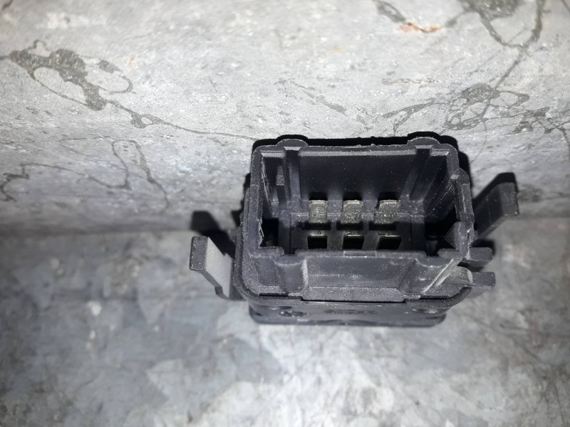 Recambio de interruptor para opel vivaro furgón/combi (07.2006 =>) referencia OEM IAM 2648804 041254A 704419H