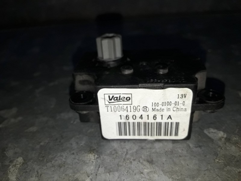 Recambio de motor apertura trampillas climatizador para opel mokka referencia OEM IAM T1006419G 1604161A 