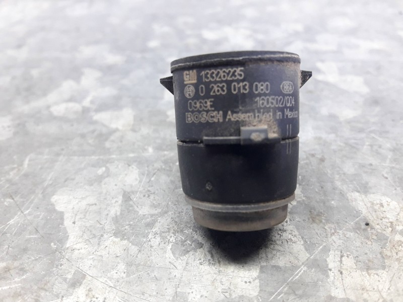 Recambio de sensor de aparcamiento para opel mokka referencia OEM IAM 0263013080 13326235 BOSCH