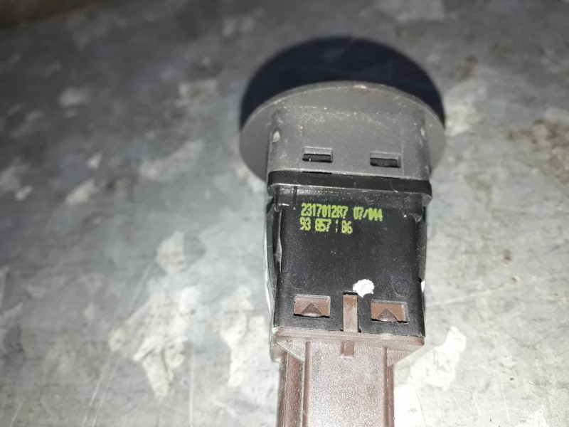 Recambio de interruptor para opel vivaro furgón/combi (07.2006 =>) referencia OEM IAM 231701287 93857386 