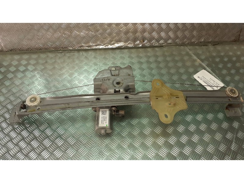 Recambio de elevalunas delantero izquierdo para renault zoe referencia OEM IAM 128001471B  ELECTRICO